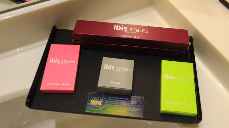 Ibis Styles Jakarta Mangga Dua Square Exterior photo